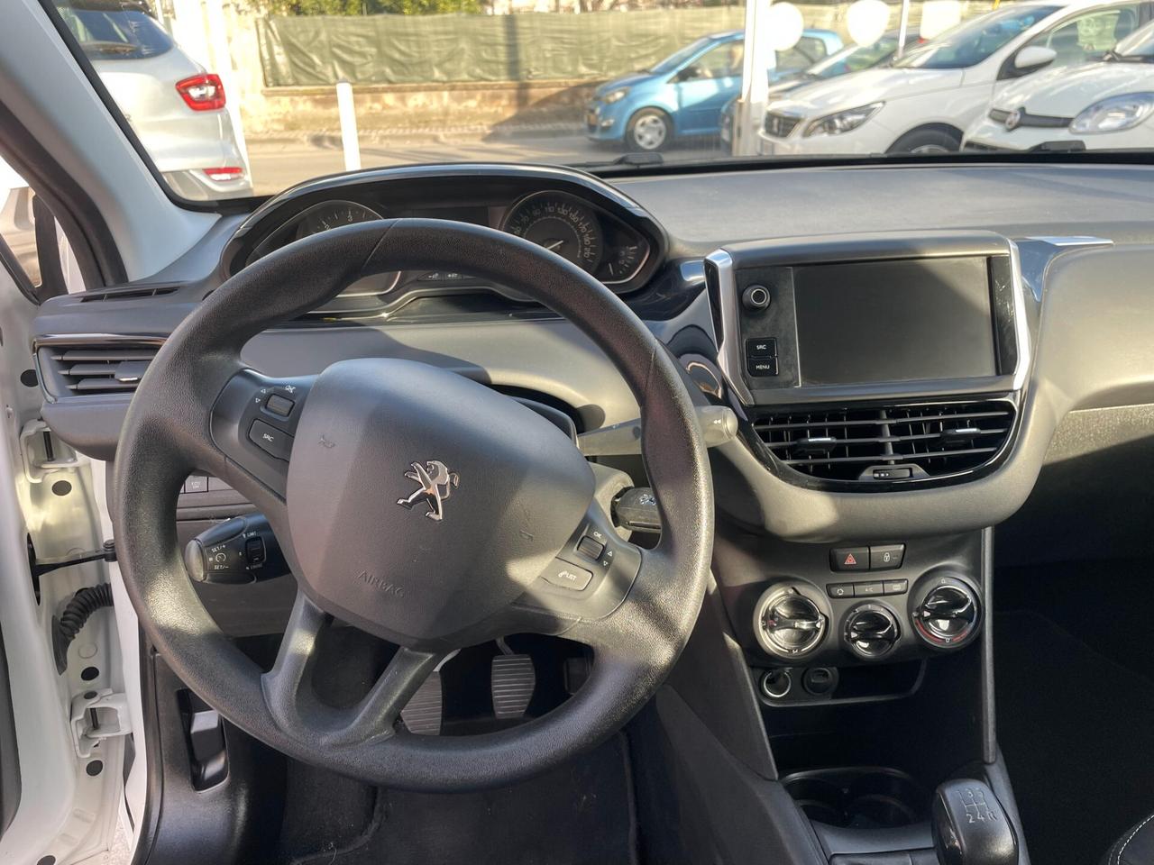 Peugeot 208 BlueHDi 100CV 1500cc