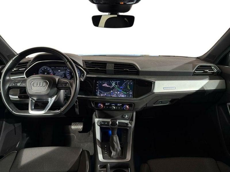 Audi Q3 Sportback 45 TFSI quattro S tronic Identity Black