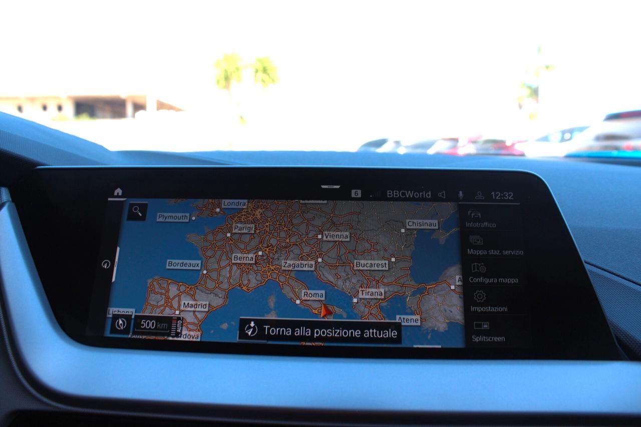 Bmw 120 120d 5p. Business Advantage