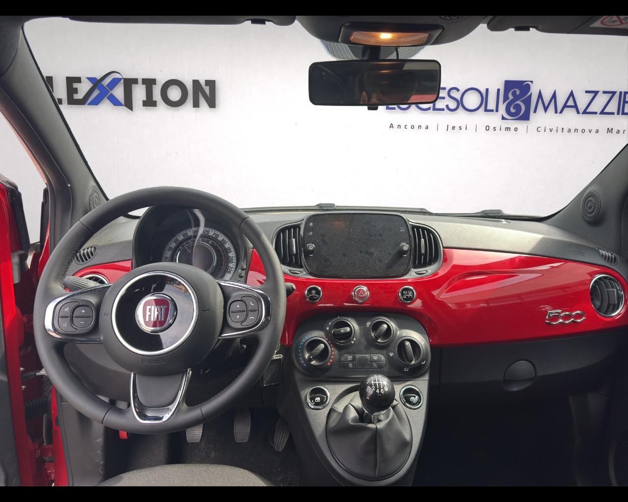 FIAT 500 (2015-2024) - 500 C 1.0 Hybrid Dolcevita