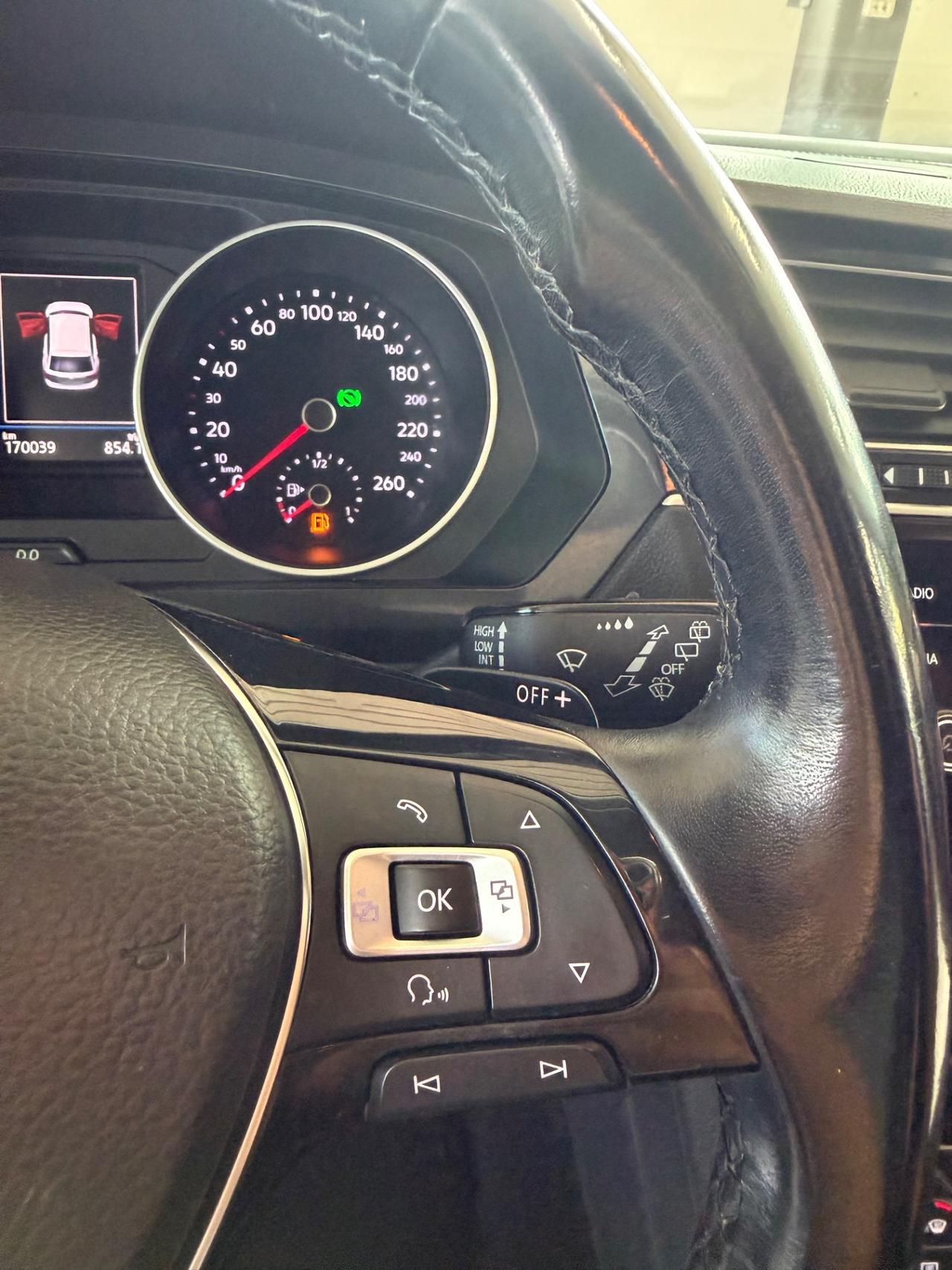 Volkswagen Tiguan 2.0 TDI SCR DSG 4MOTION Business BMT