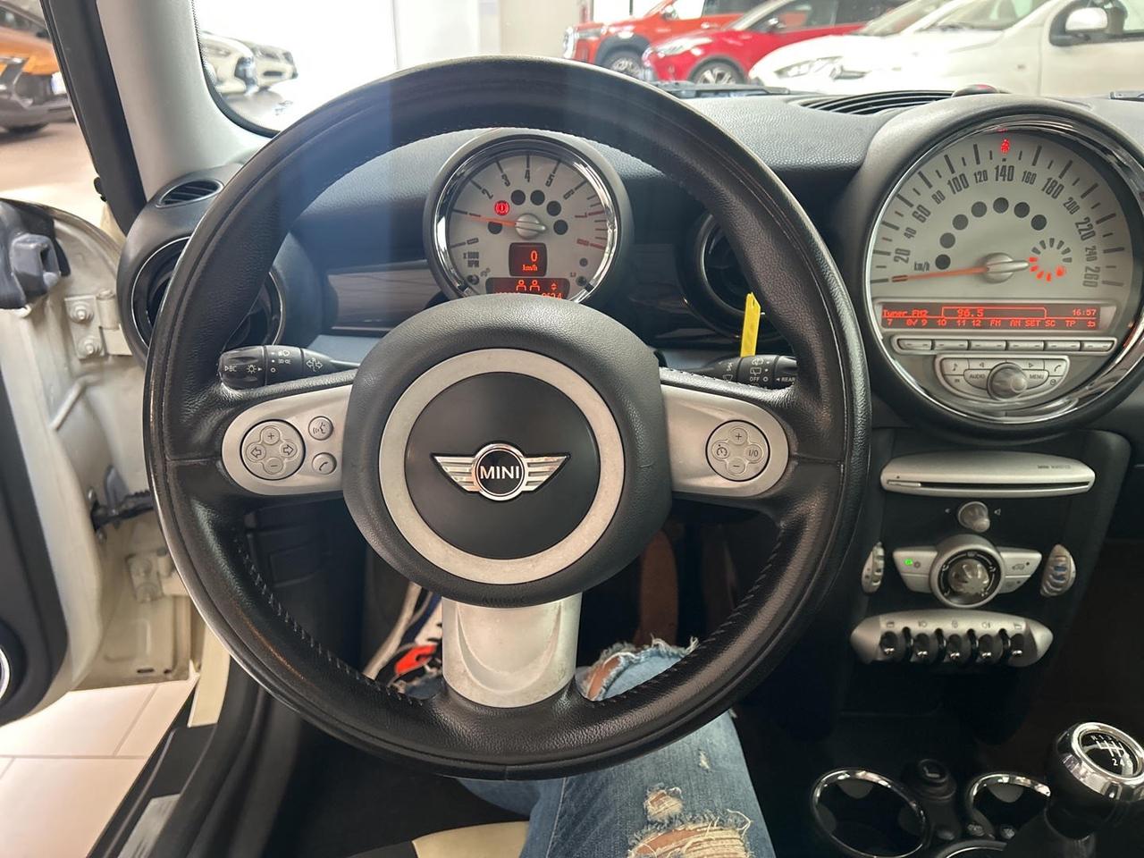 Mini Mini 1.6 Cooper 120cv