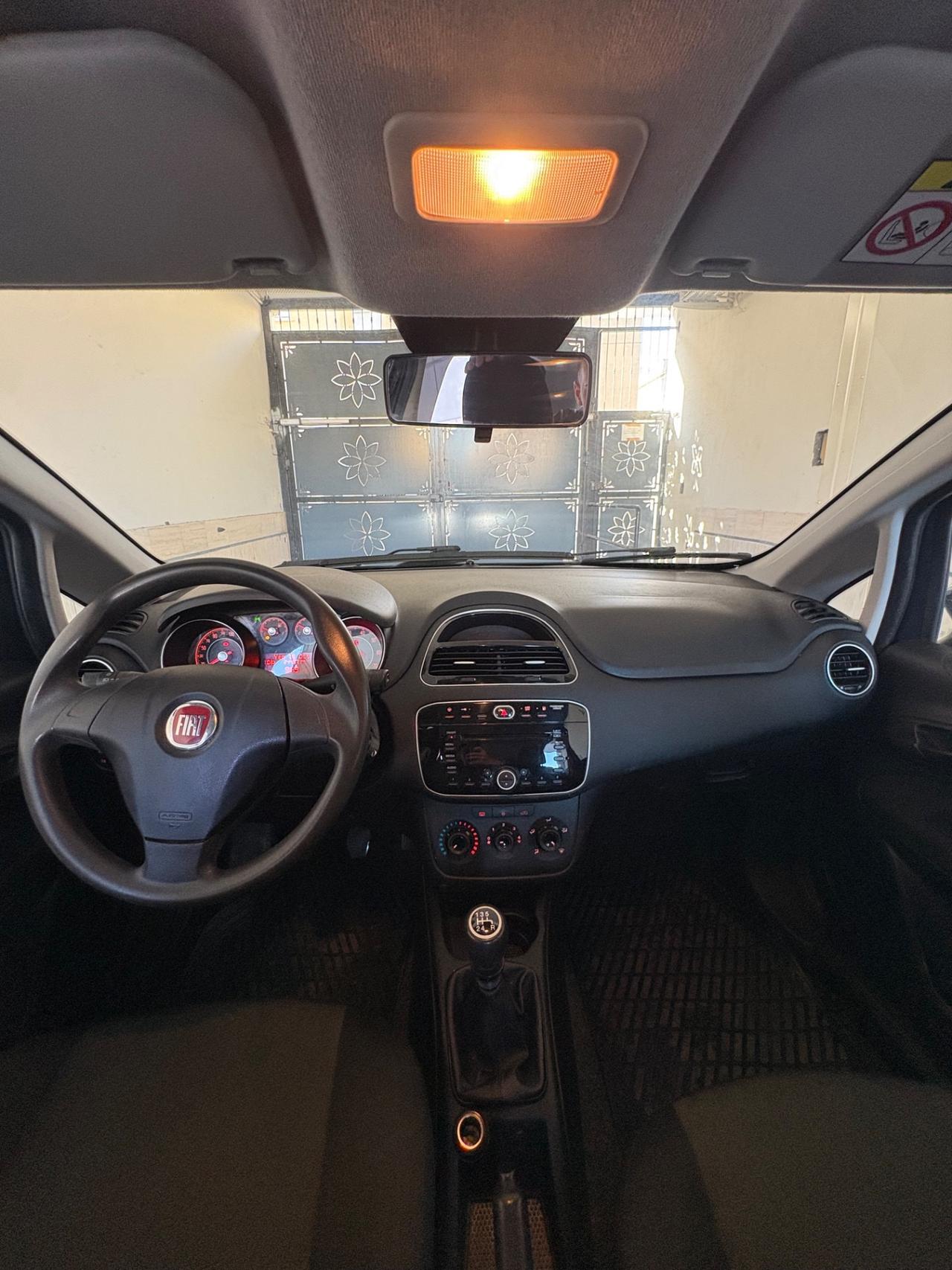 Fiat Punto 1.4 8V 5 porte Easypower Street