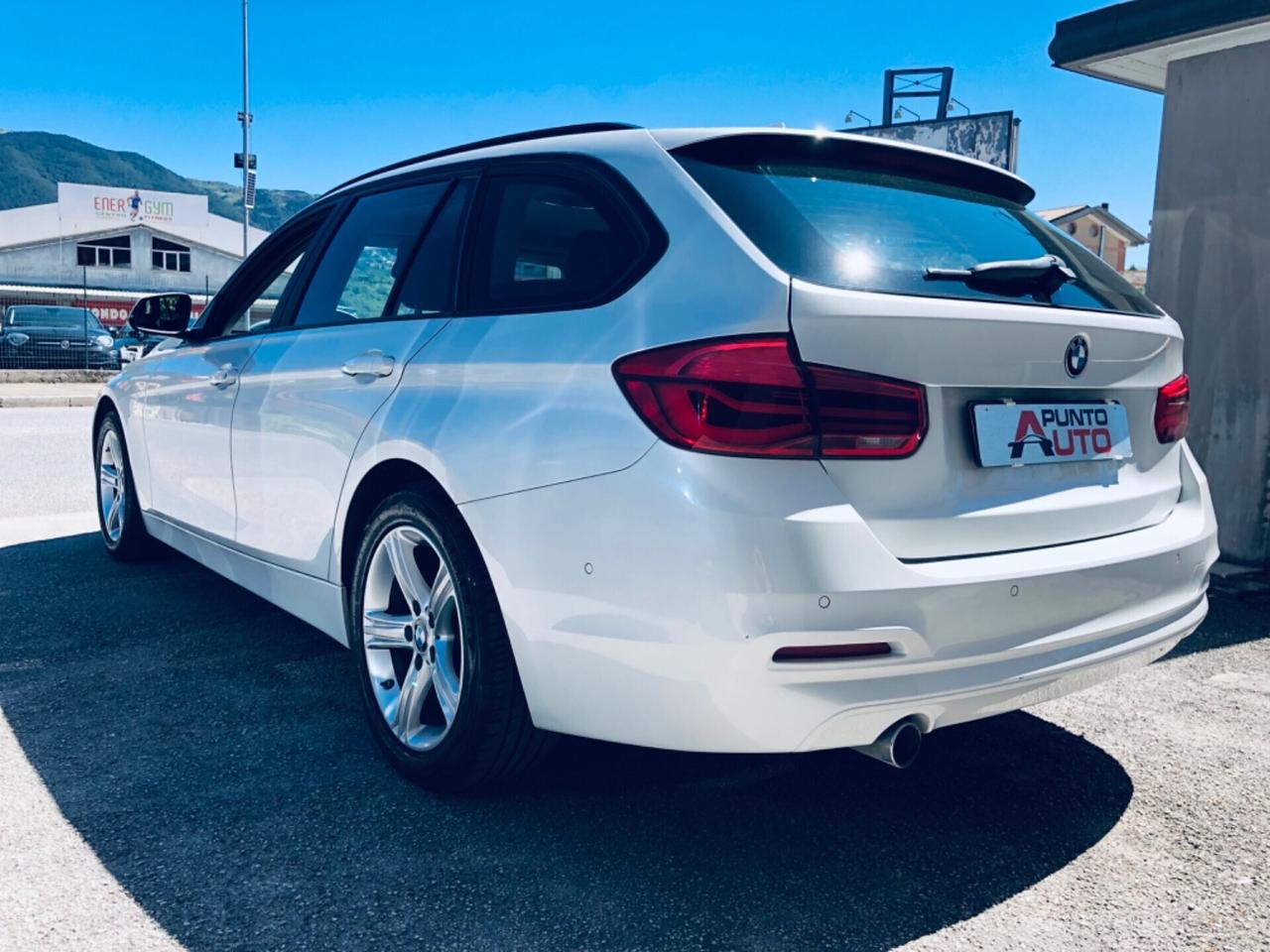 Bmw 318 318d Touring Business Advantage aut.