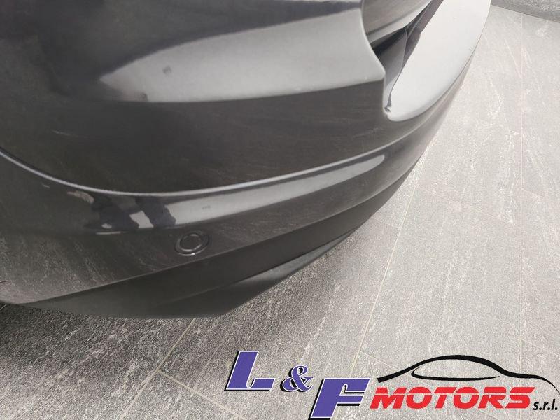 FIAT 500L Lounge 1.6 Multijet