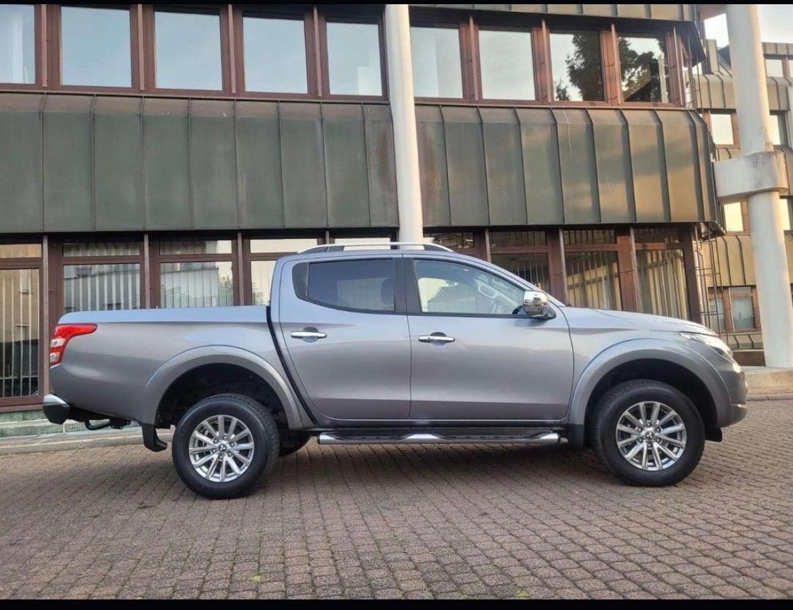 Mitsubishi L200 2.4 DI-D/181CV Double Cab Spartan Hp SDA Special Ed.