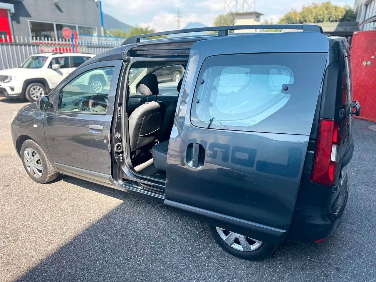 Dacia Dokker 1.5 dCi 8V 90CV Lauréate autovettura