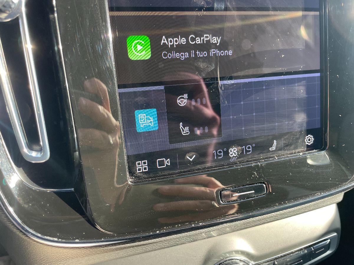 VOLVO - XC40 - B3 automatico Core