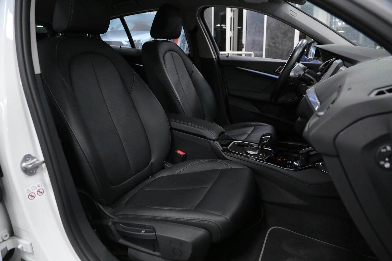 BMW 118d Luxury auto
