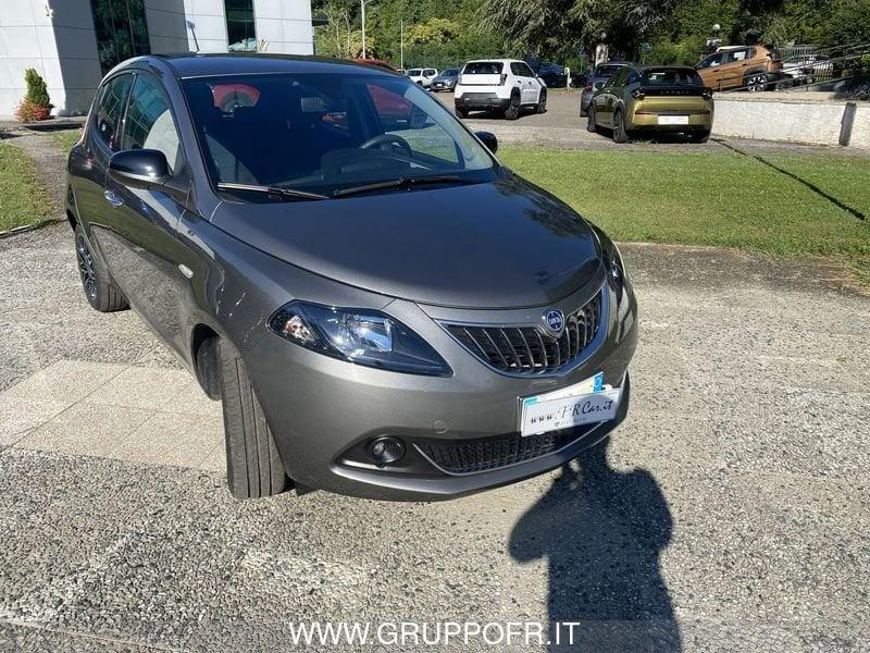 Lancia Ypsilon Ypsilon 1.0 FireFly 5 porte S&S Hybrid Platino