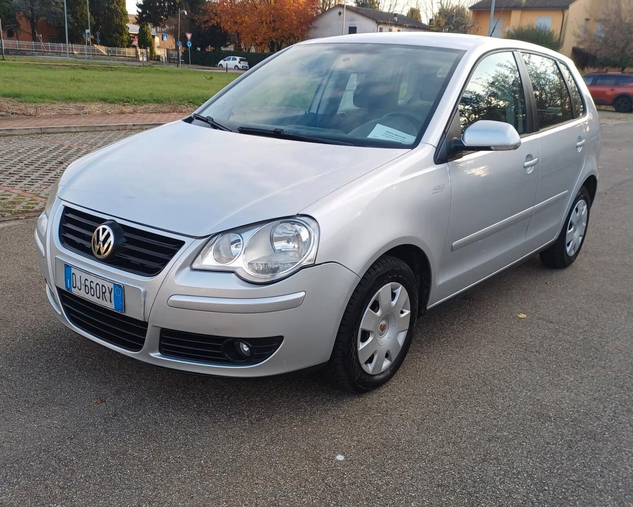 Volkswagen Polo 1.2/70CV 12V 5p. Comfortline