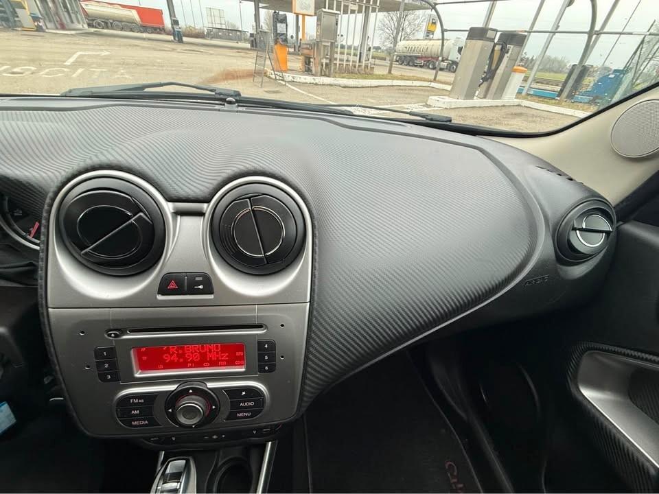 Alfa Romeo MiTo 1.3 JTDm-2 95 CV S&S Distinctive