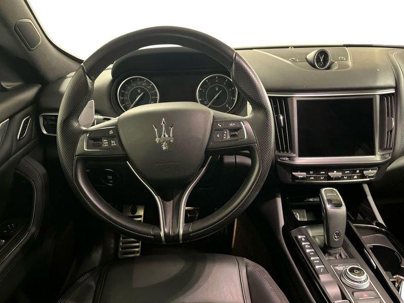 Maserati Levante 330 CV MHEV GT