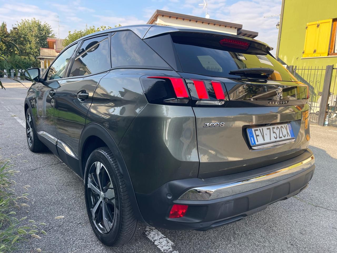Peugeot 3008 PureTech Turbo 180 S&S EAT8 Allure
