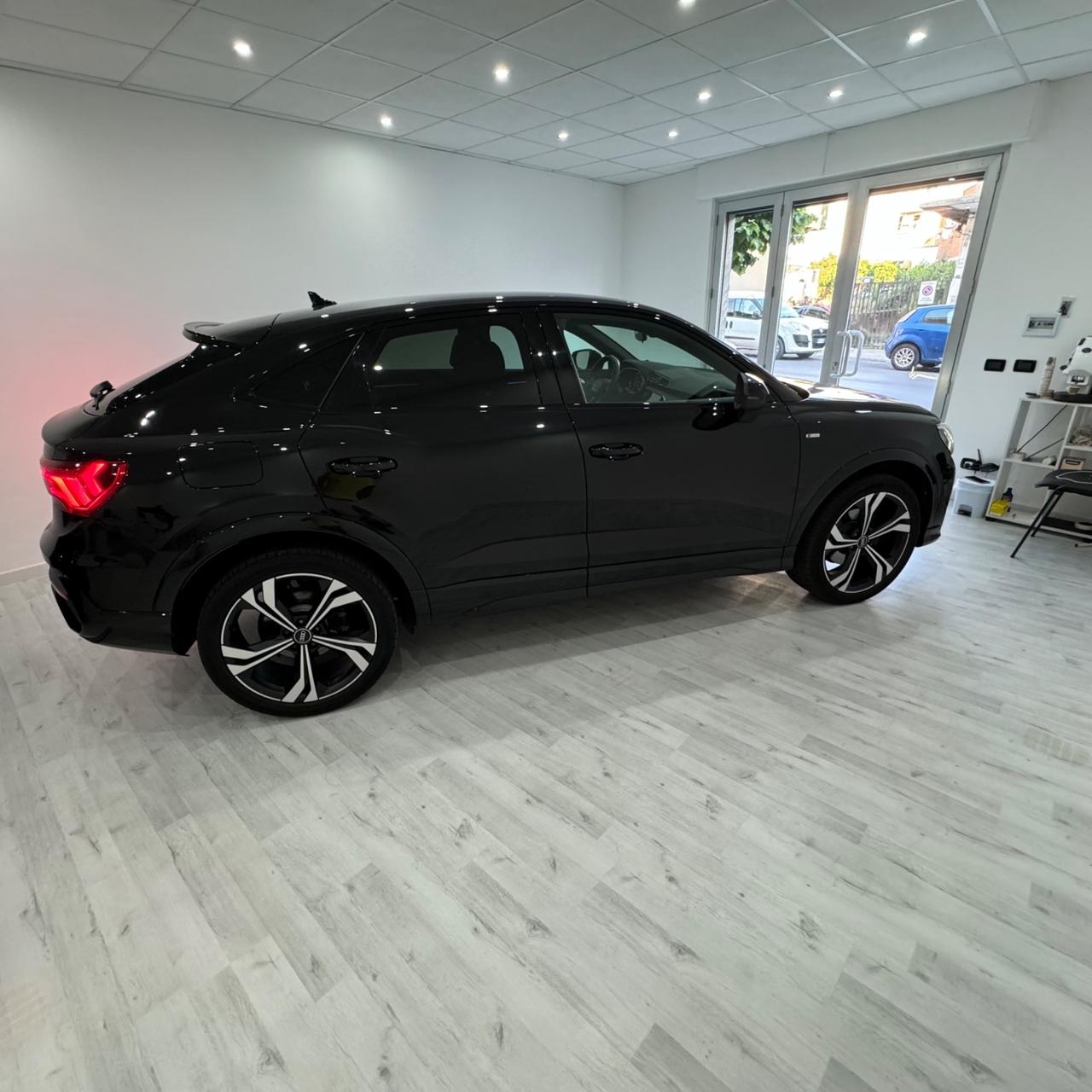 Audi Q3 SPB 35 TDI S tronic S line edition