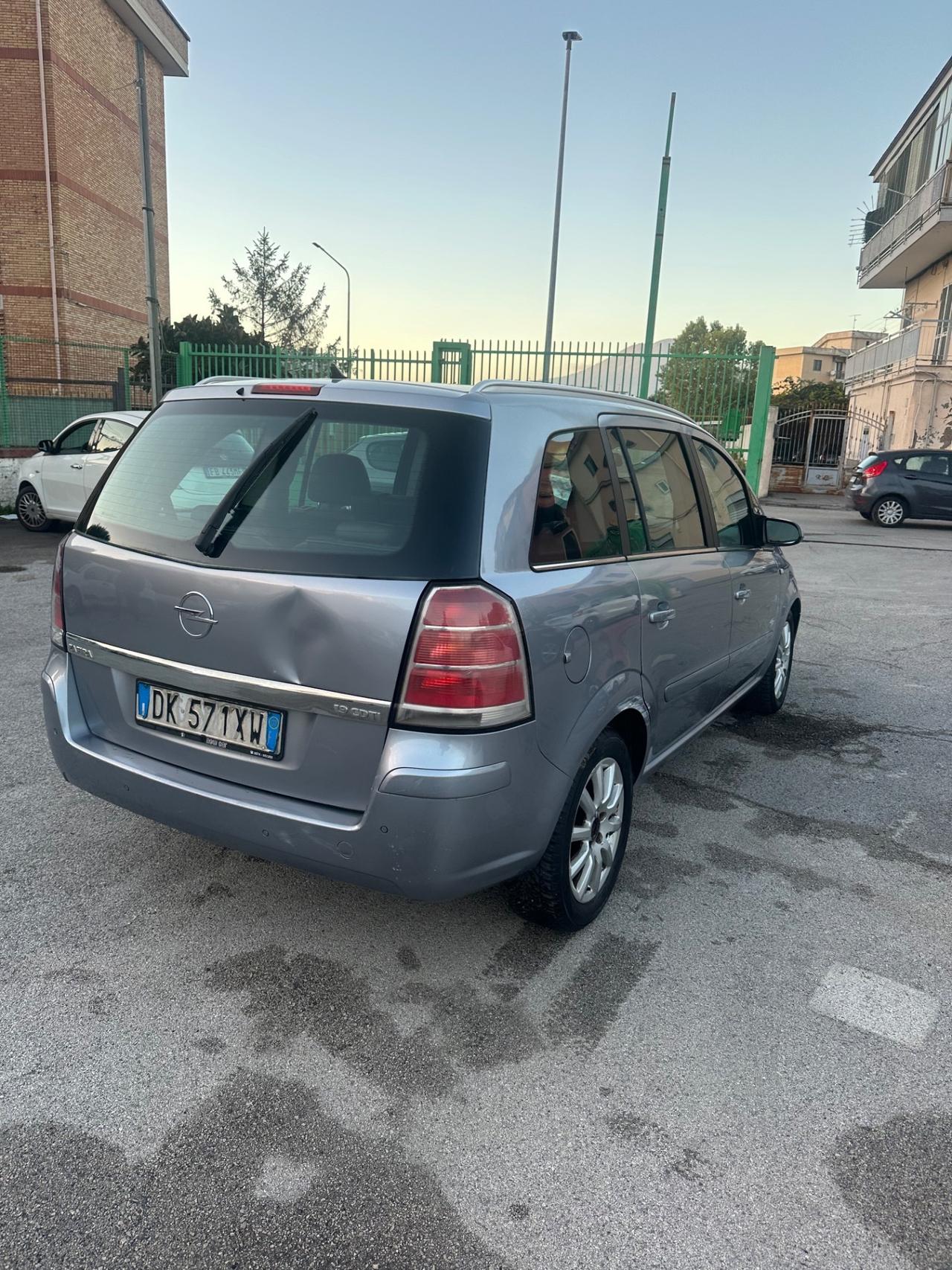 Opel Zafira 1.9 CDTI 120CV Cosmo