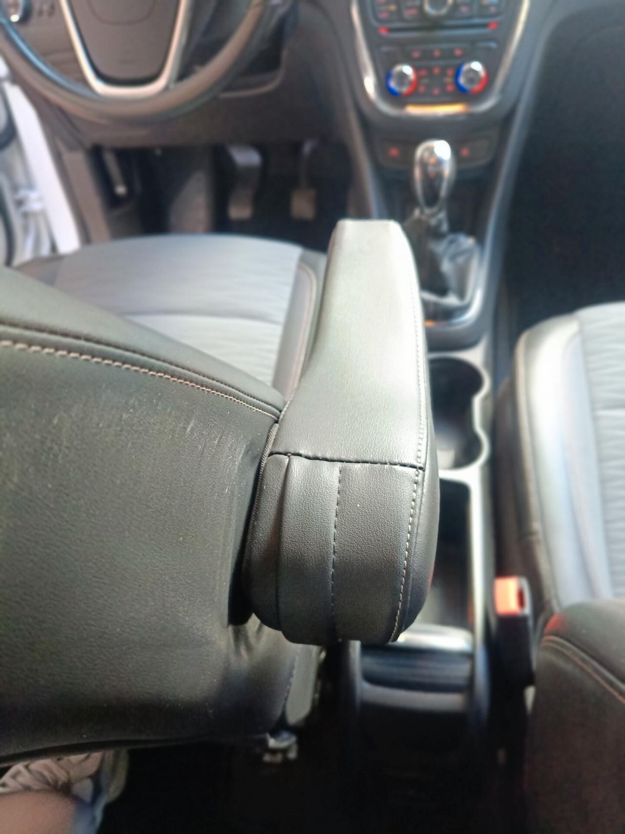 OPEL MOKKA 1.6 DIESEL 136CV-4x4-GANCIO TRAINO-Euro8690