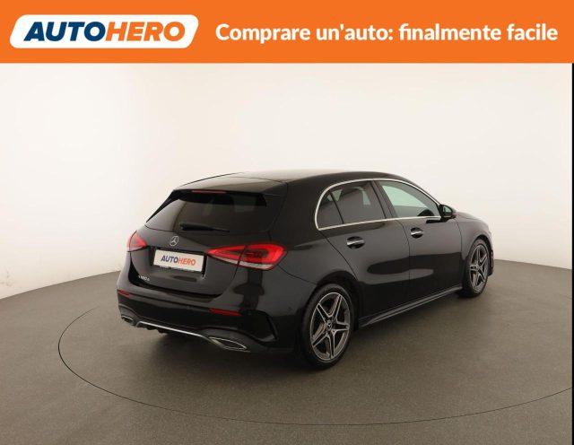 MERCEDES-BENZ A 180 d Automatic Premium