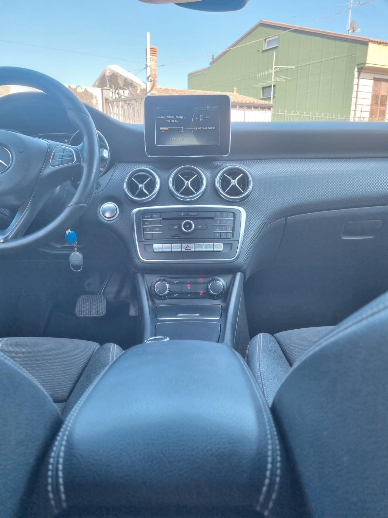 Mercedes-benz A 200 A 200 d Automatic Sport