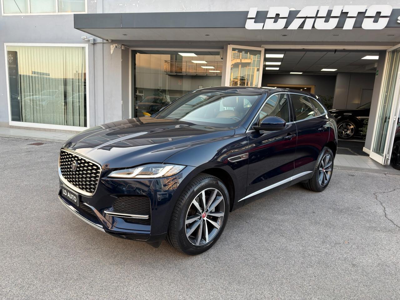 Jaguar F-Pace 2.0 D 204 CV AWD aut. SE