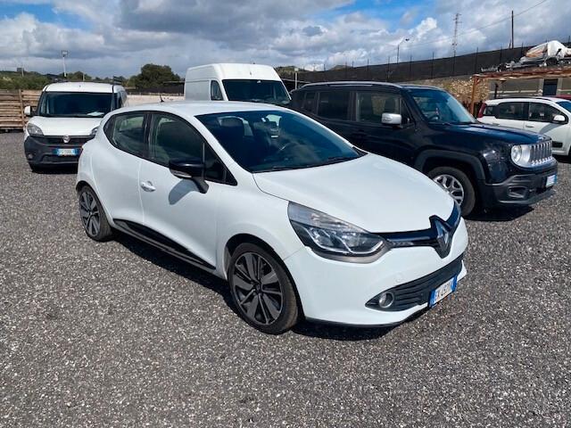 Clio 1.5 dCi 8V 75CV 5 porte Live