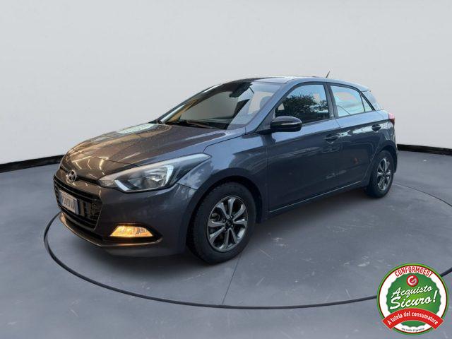 HYUNDAI i20 1.2 5 porte Go!