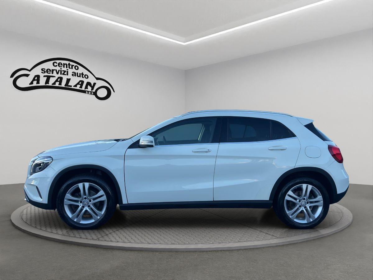 MERCEDES - Classe GLA - GLA 200 d Automatic Premium AMG TETTO