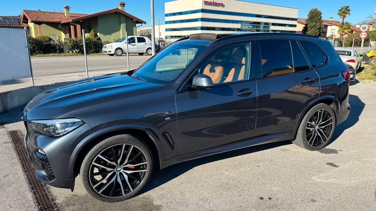 Bmw X5 xDrive30d 48V Msport Tettuccio apribile e panoramico Telecamera 360°