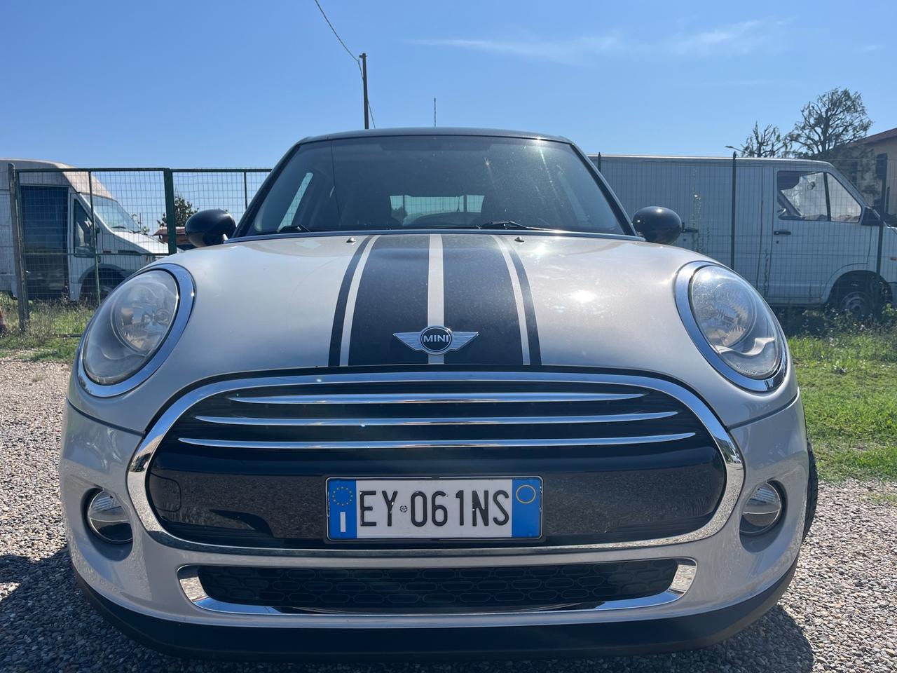 Mini Cooper 1.5 benzina 136 cv
