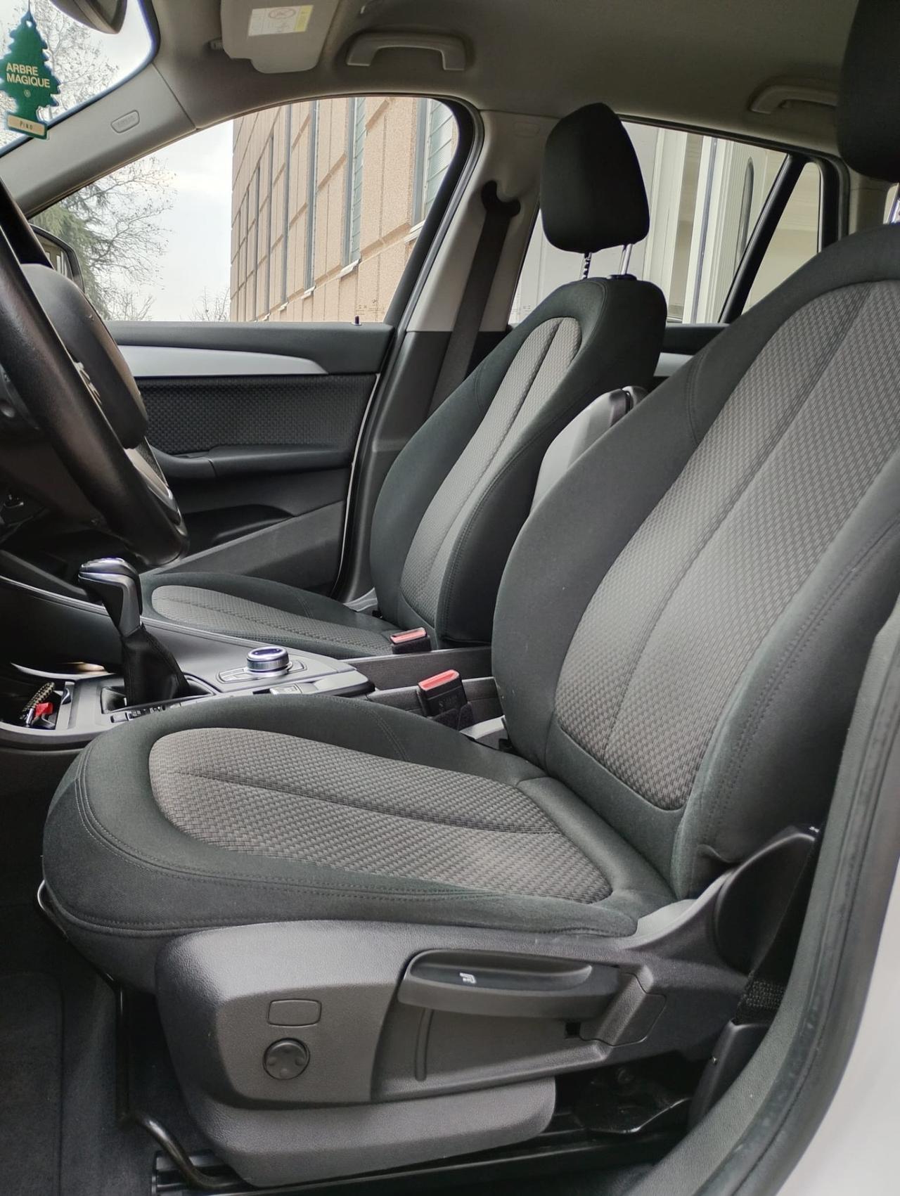 Bmw X1 sDrive18d xLine