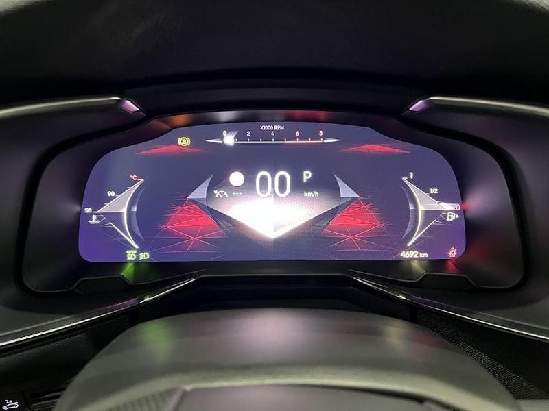 DS DS 7 BlueHDi 130 Automatica Performance Line+