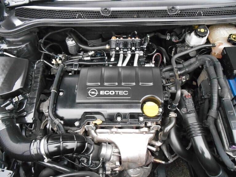 Opel Astra 1.4 Turbo 140CV Sports Tourer GPL Tech Elective