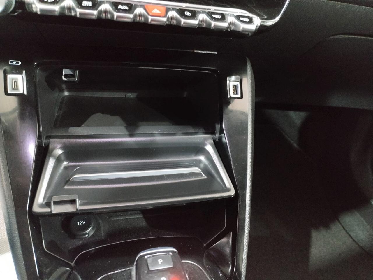 Peugeot 2008 BlueHDi 130 S&S EAT8 Allure