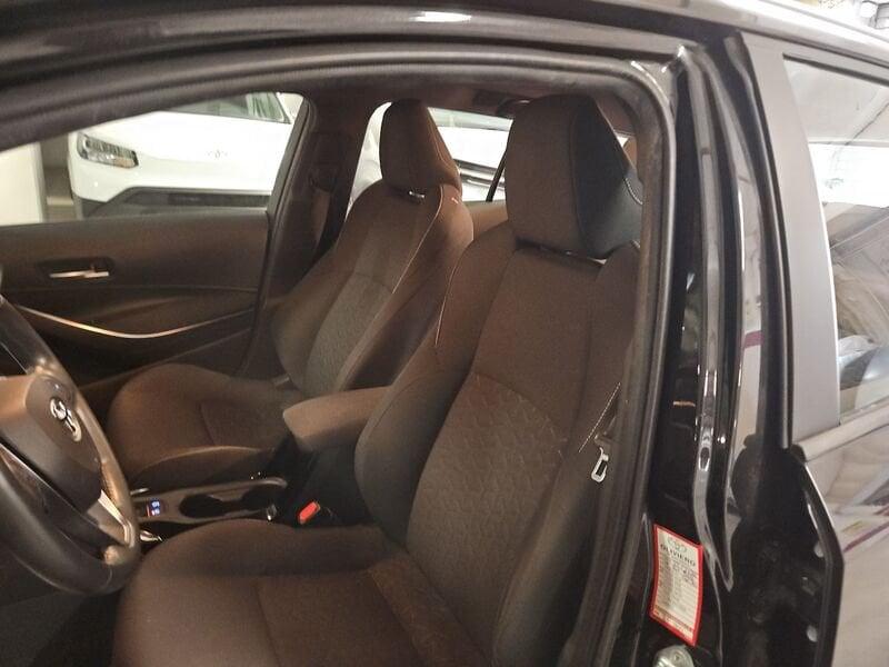 Toyota Corolla Touring Sports 1.8 Hybrid Active
