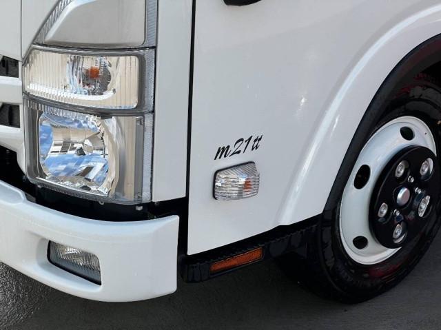 Isuzu M 21 TT Passo E ribaltabile trilaterale