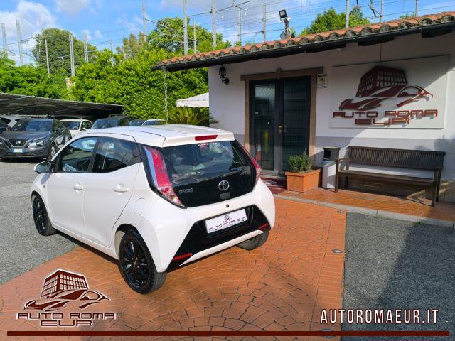 TOYOTA Aygo 1.0 VVT-i 69 CV 5 porte x-cool TSS PREZZO REALE!