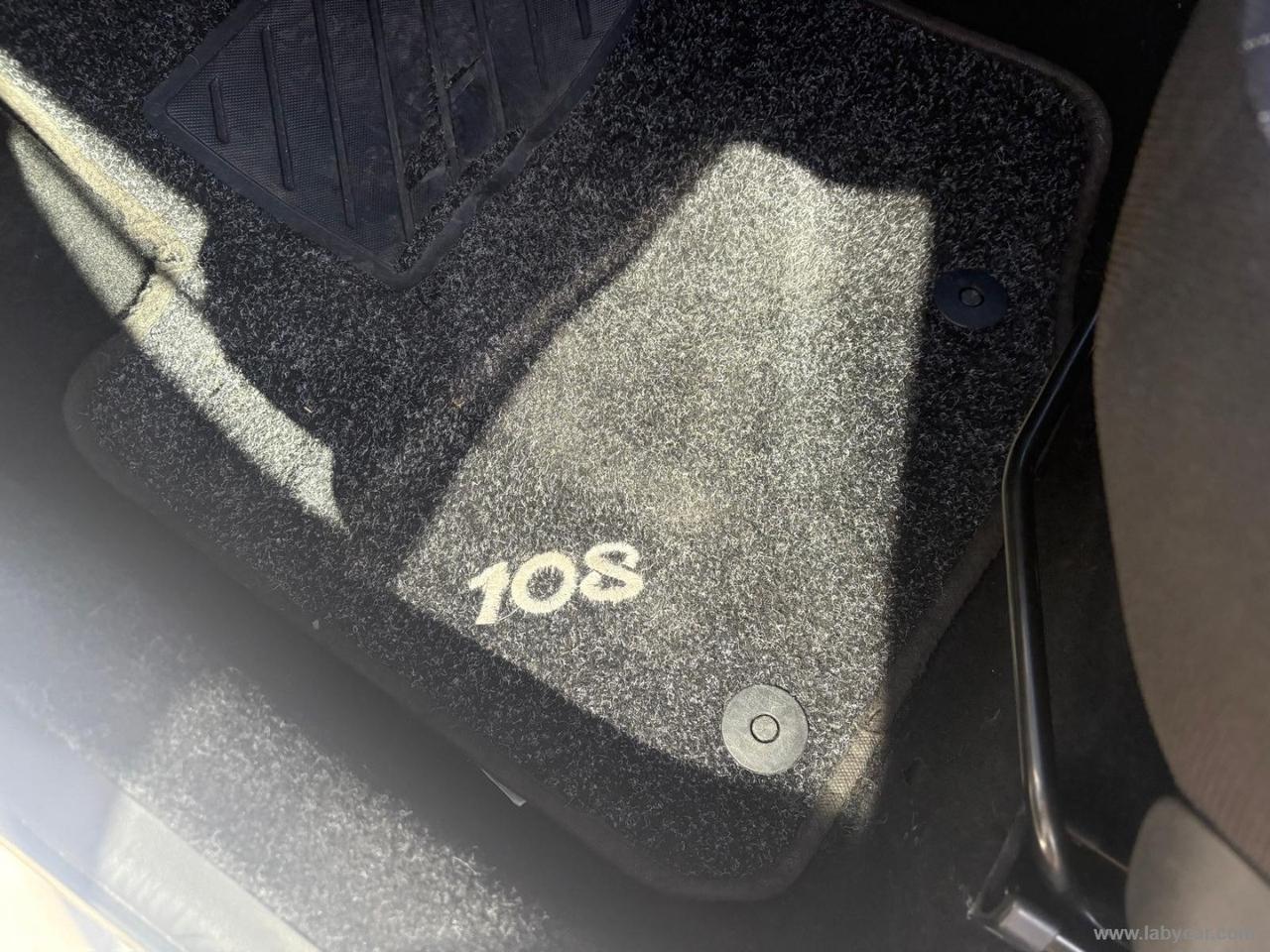 PEUGEOT 108 VTi 68 ETG 5p. Allure CAMBIO AUTOMATICO