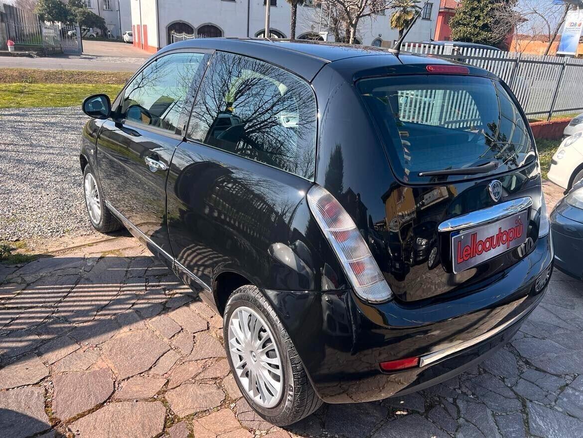 Lancia Ypsilon 1.2 69 CV Elle