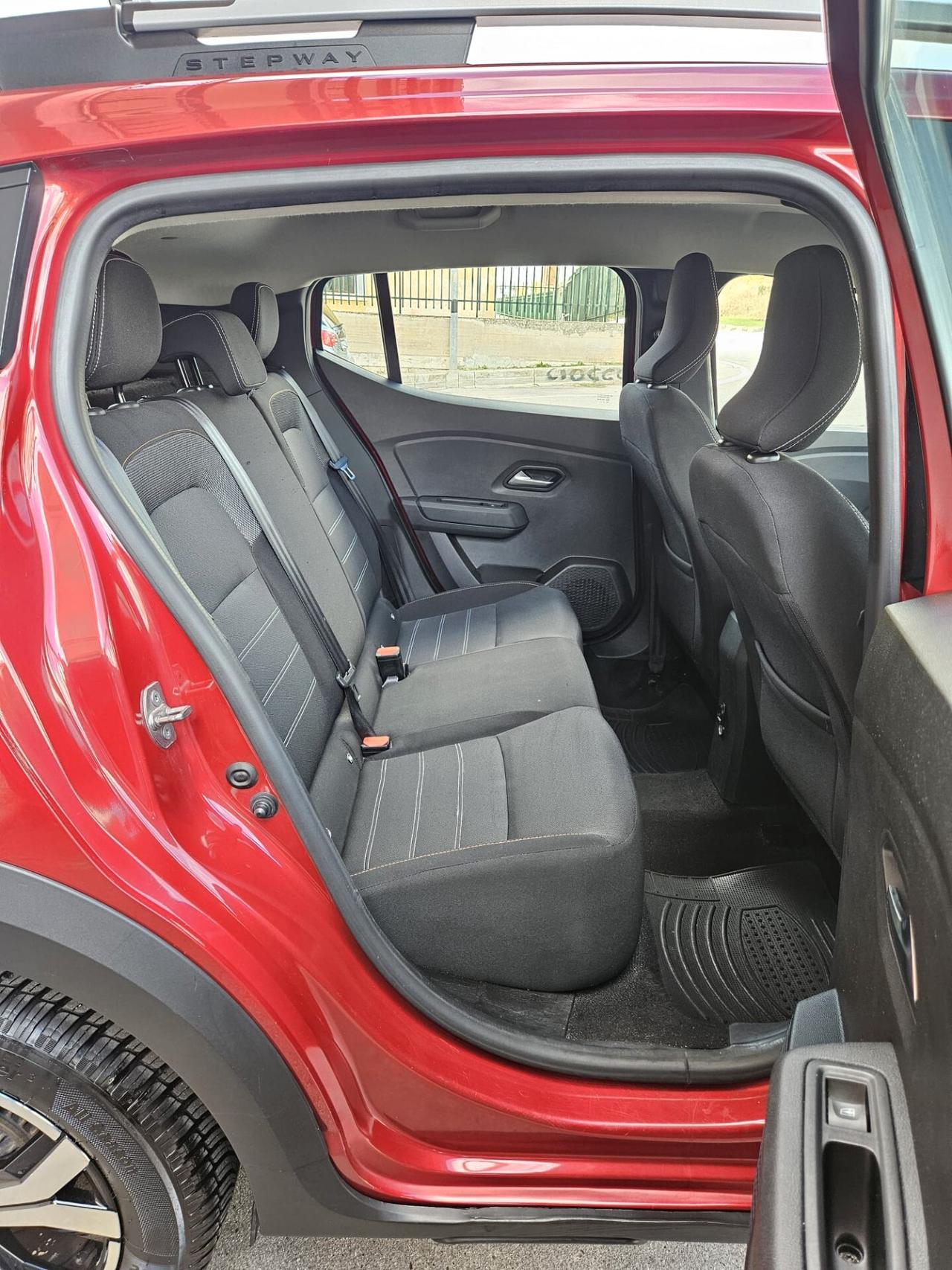 Dacia Sandero Stepway 1.0 GPL unipro FULL