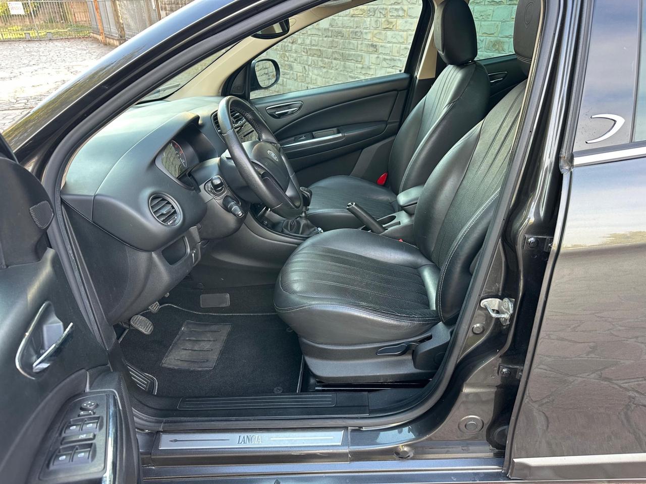 Lancia Delta 1.6 MJT DPF Silver tetto apr int pelle