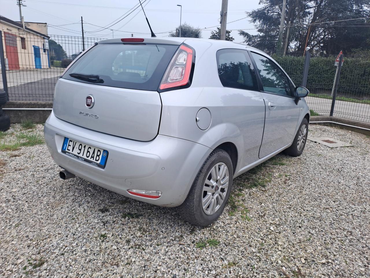 Fiat Punto 1.2 8V 3 porte Lounge-2014