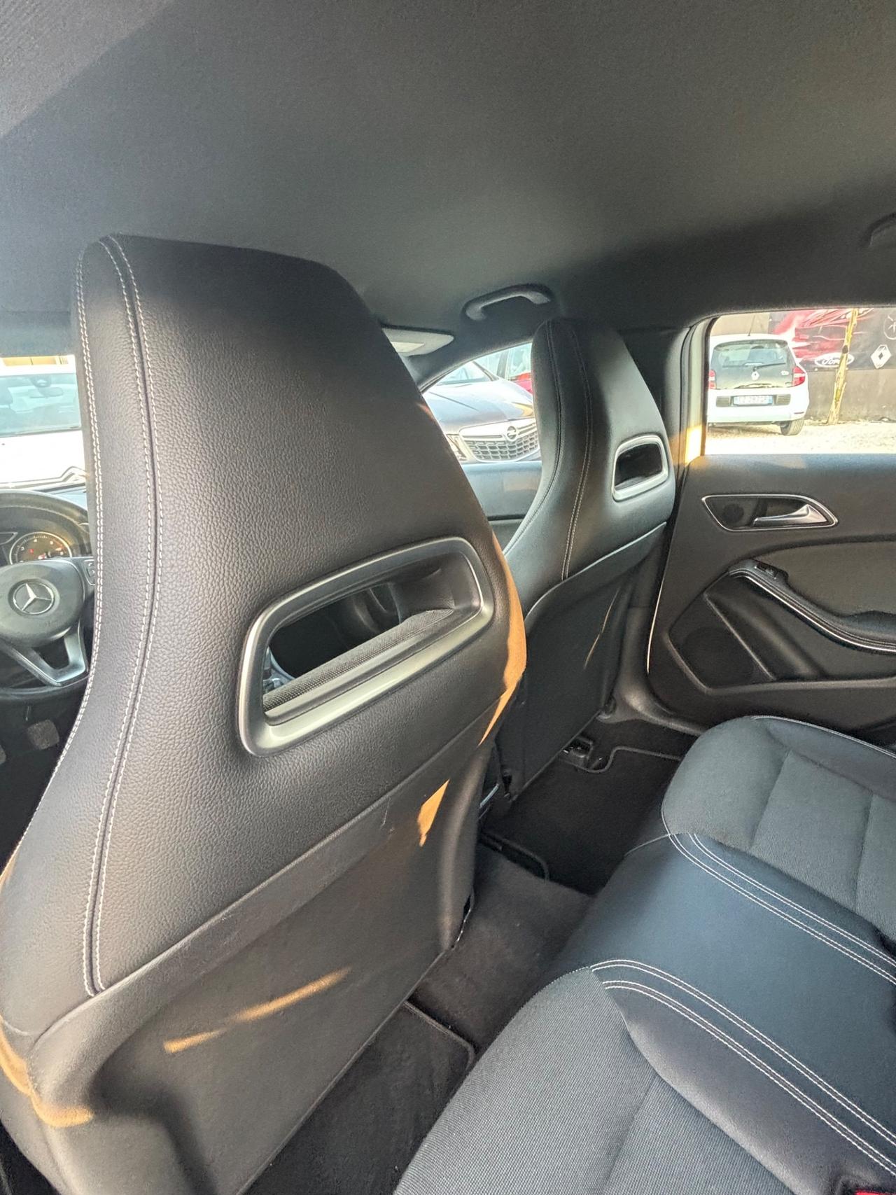 Mercedes-benz A 180 d Premium Restayling
