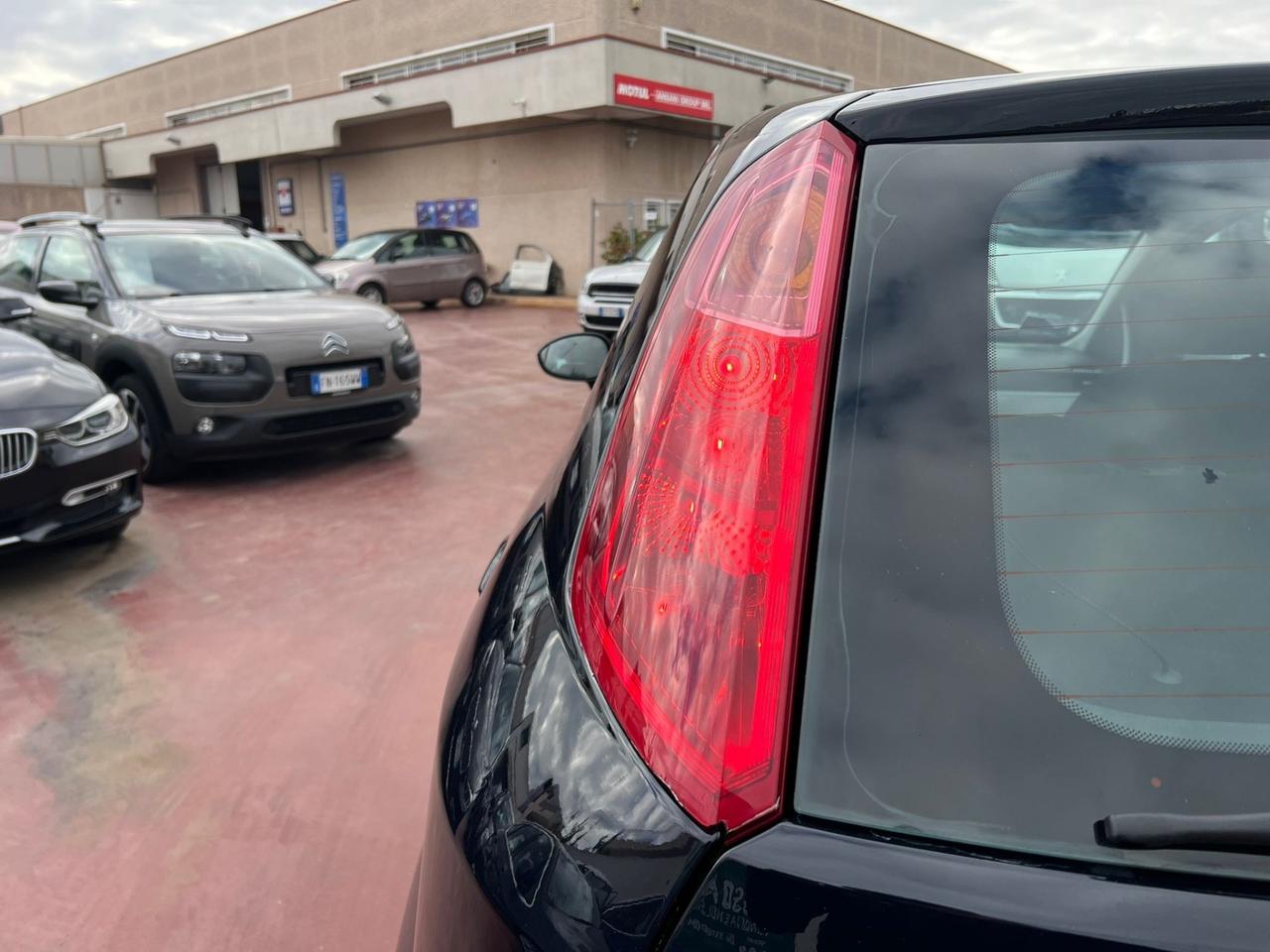 Fiat Punto Evo 1.3 Mjt 75 CV DPF 5 porte S&S Dynamic