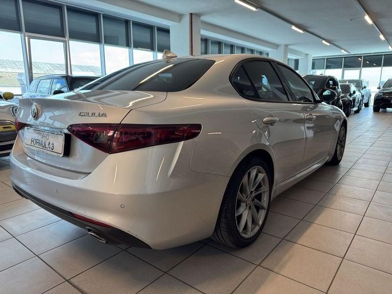 Alfa Romeo Giulia 2.2 Turbodiesel 180 CV AT8 Eco Business