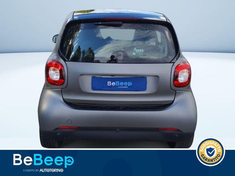 smart fortwo EQ PULSE 22KW