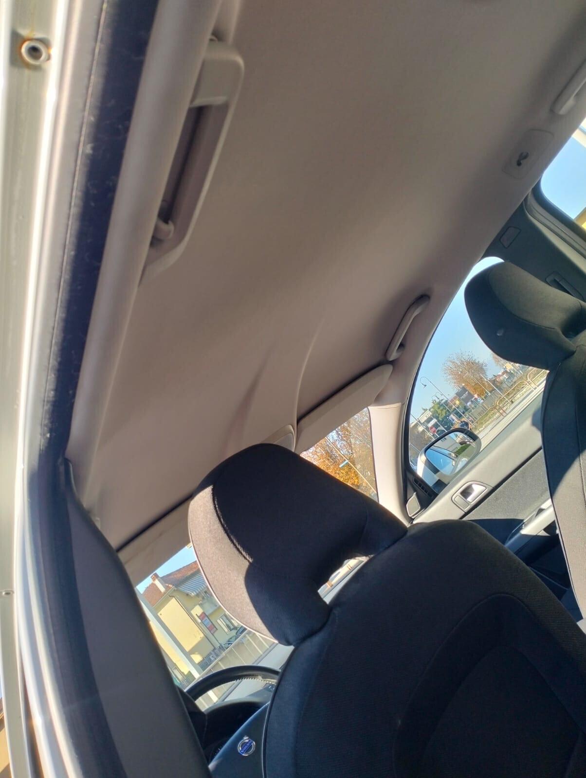 Volvo V50 DRIVe POLAR 1.6 d KM 228.000