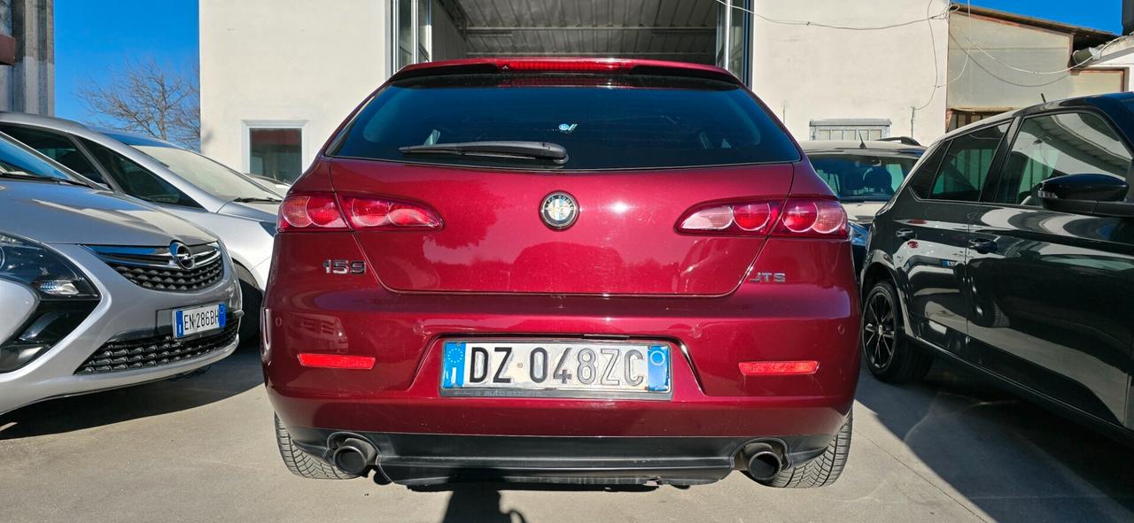 Alfa Romeo 159 J.t.s 2.2 Sportwagon plus cavalli 185 136kw