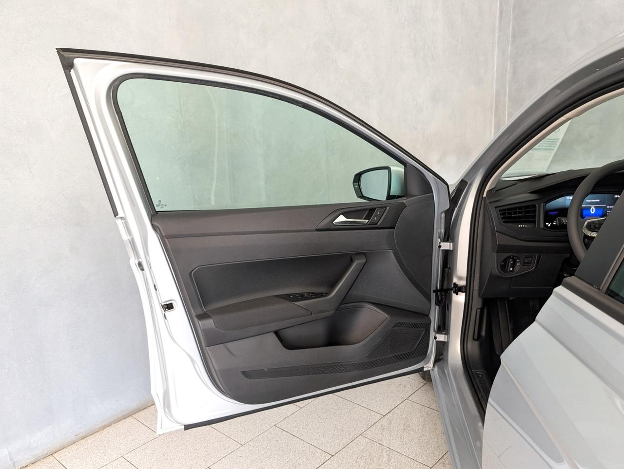 Volkswagen Polo 1.0 MPI 80cv Limited Edition Plus