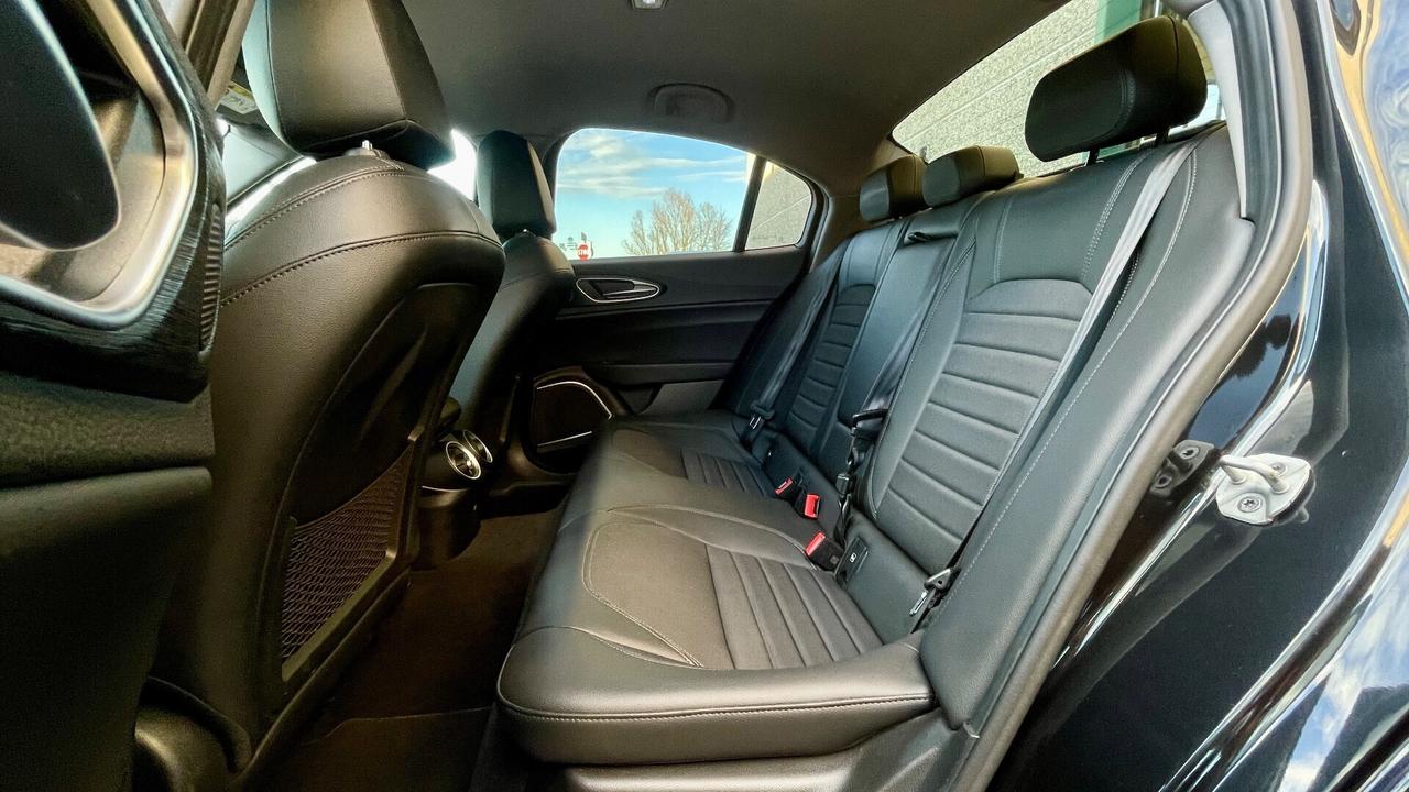 ALFA ROMEO GIULIA 2.2 SUPER AT8 190CV - FULL LED, PELLE, SEDILI RISCALDATI
