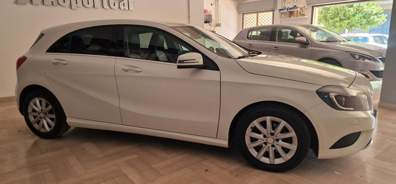 Mercedes-benz A 180 A 180 CDI BlueEFFICIENCY Executive